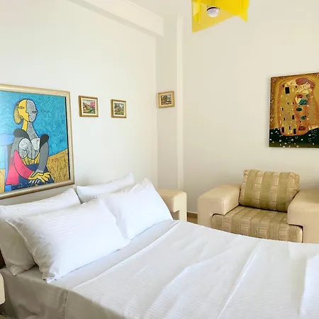 Close Apartment Durres