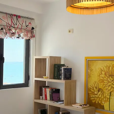 Apartment Close